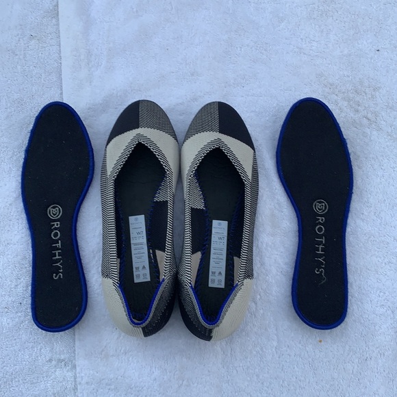 Rothy’s Captoe Round Flats sz 7 - Picture 11 of 16